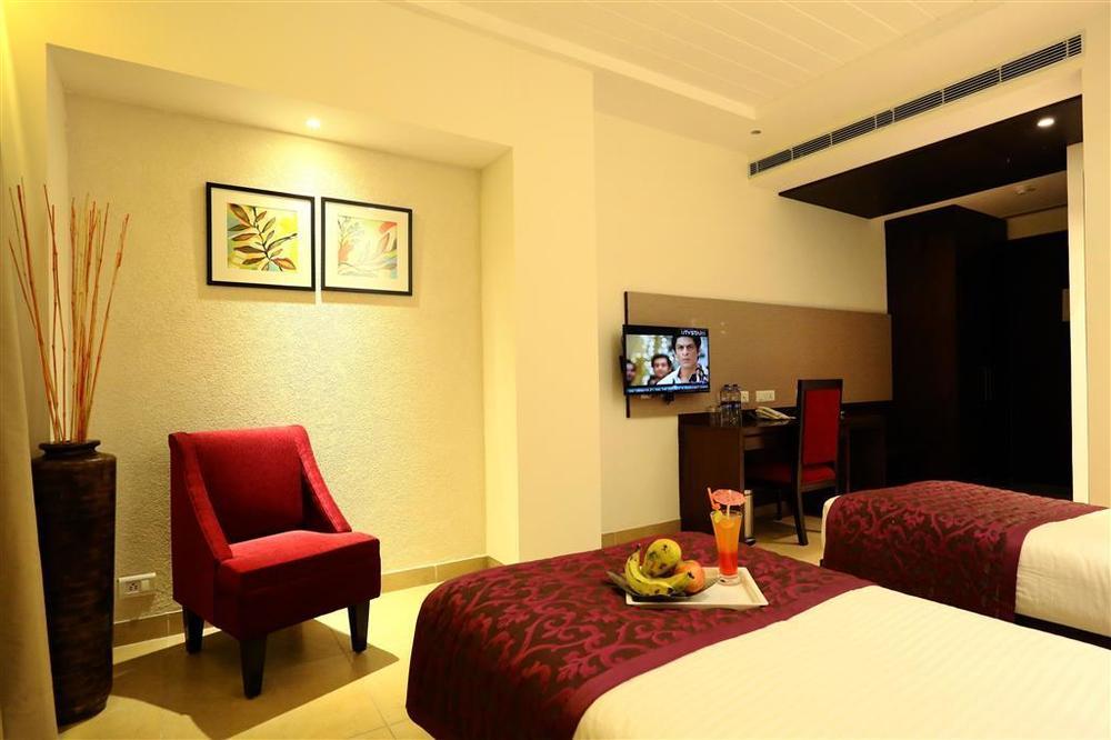Best Western Country Woods Ambāla Habitación foto