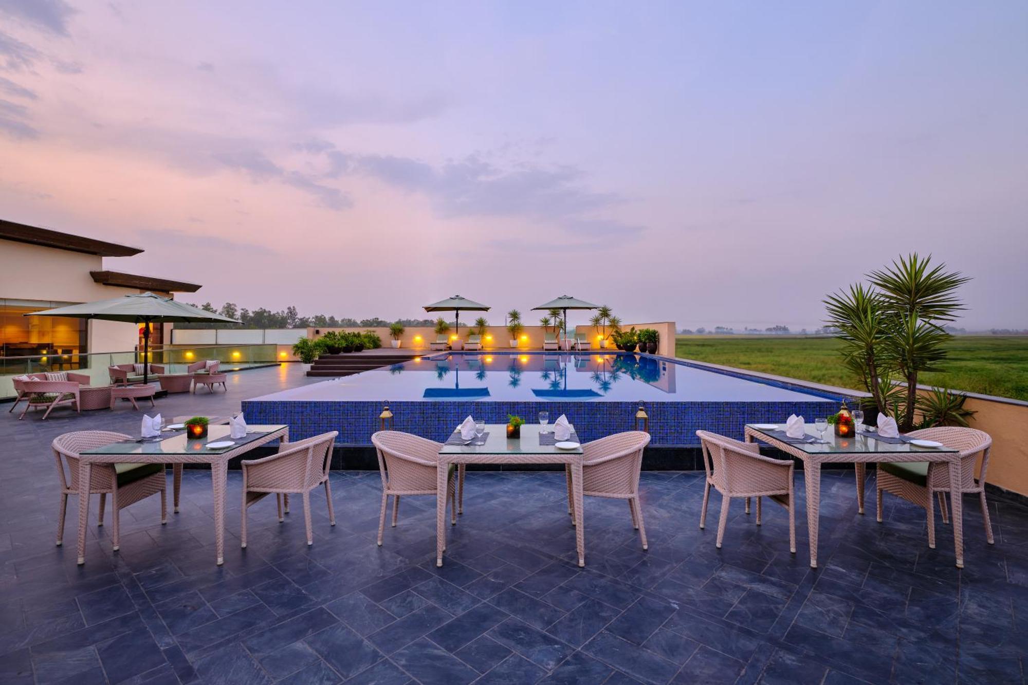 Best Western Country Woods Ambāla Exterior foto